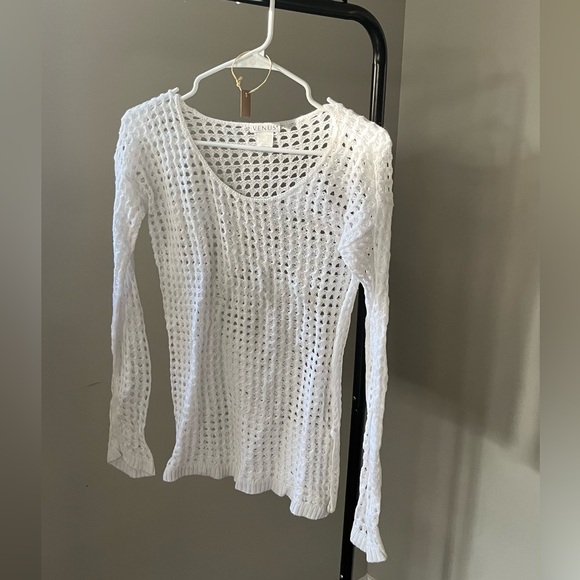 Venus cover up / shirt - Picture 1 of 3